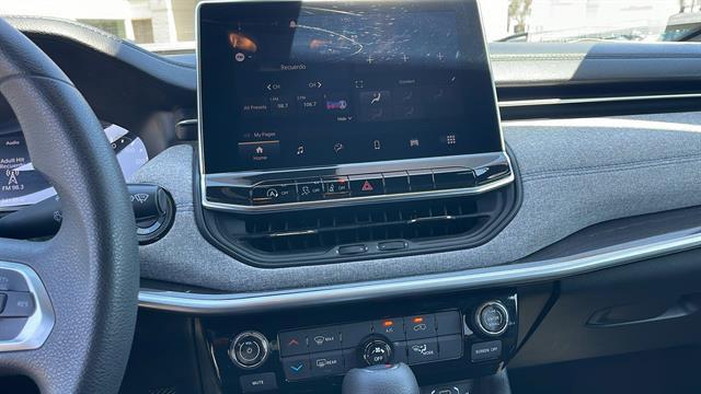used 2023 Jeep Compass car, priced at $20,126