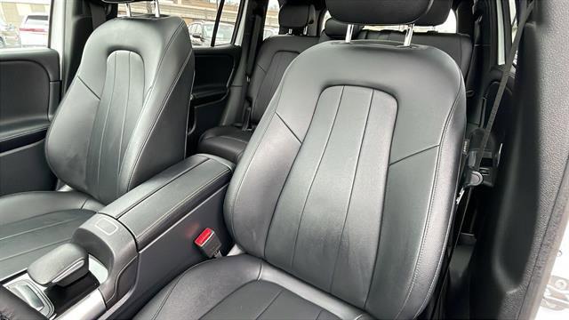 used 2023 Mercedes-Benz GLB 250 car, priced at $27,500