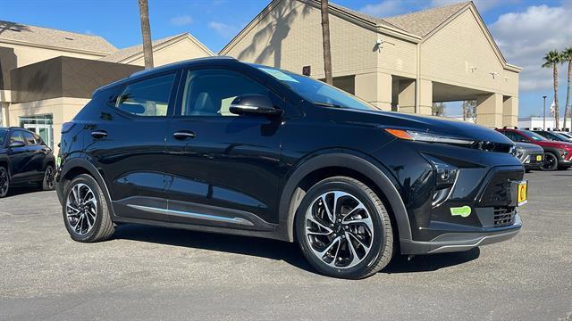 used 2023 Chevrolet Bolt EUV car, priced at $18,400