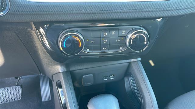 used 2024 Chevrolet TrailBlazer car, priced at $20,964