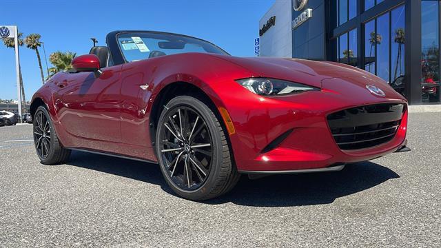 new 2025 Mazda MX-5 Miata car, priced at $35,727