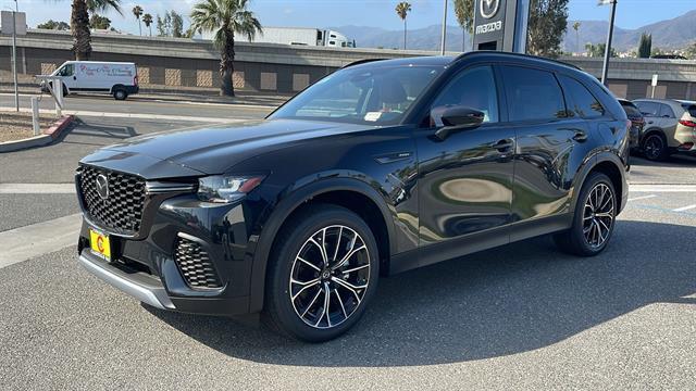 new 2025 Mazda CX-70 PHEV car, priced at $57,265