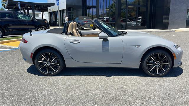 new 2025 Mazda MX-5 Miata car, priced at $36,112