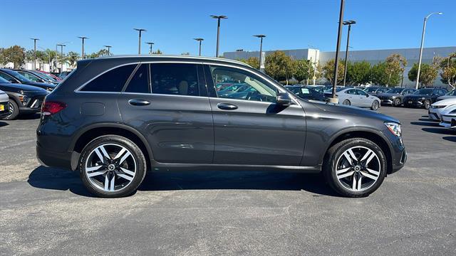 used 2020 Mercedes-Benz GLC 300 car, priced at $23,979