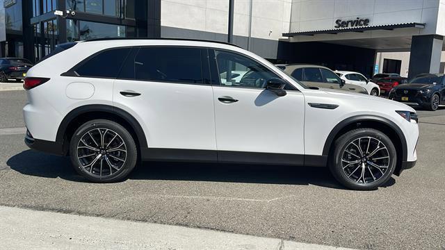 new 2025 Mazda CX-70 PHEV car, priced at $56,821