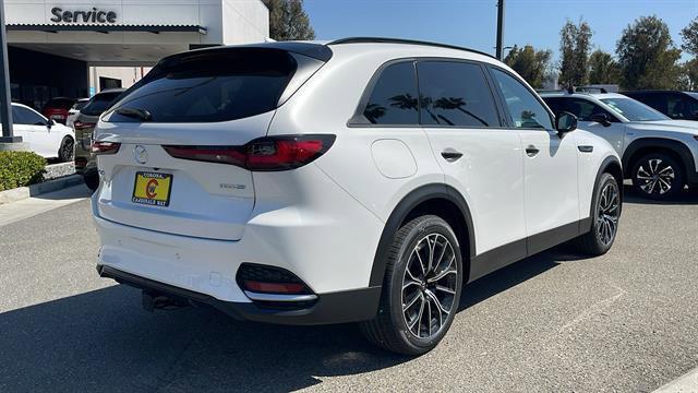 new 2025 Mazda CX-70 PHEV car, priced at $56,821