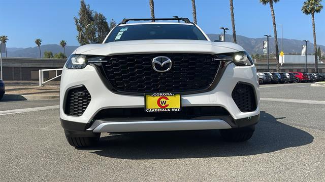 new 2025 Mazda CX-70 PHEV car, priced at $56,921