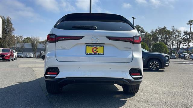 new 2025 Mazda CX-70 PHEV car, priced at $56,921