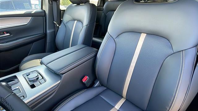 new 2025 Mazda CX-70 PHEV car, priced at $56,921