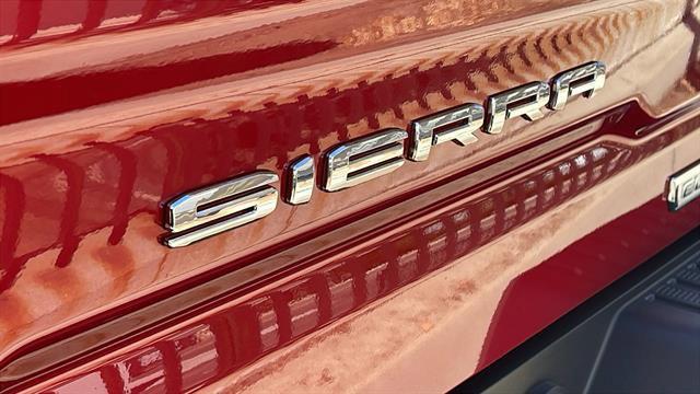 used 2023 GMC Sierra 1500 car, priced at $52,000