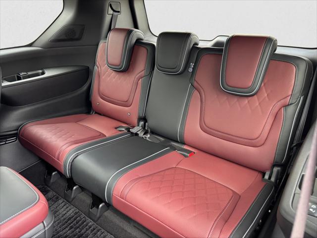new 2025 INFINITI QX80 car, priced at $105,060
