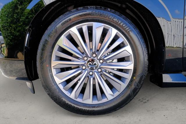 new 2025 INFINITI QX80 car, priced at $91,332