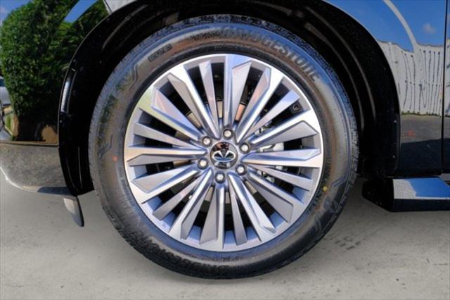 new 2025 INFINITI QX80 car, priced at $88,332
