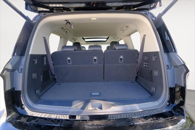 new 2025 INFINITI QX80 car, priced at $88,332