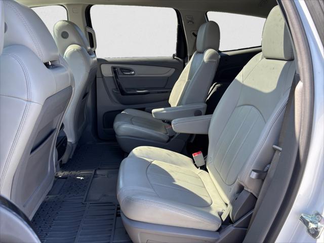 used 2017 Chevrolet Traverse car, priced at $18,995