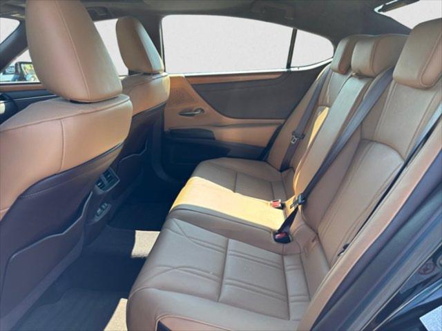 used 2019 Lexus ES 350 car, priced at $35,995