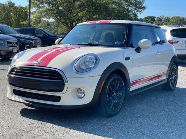 used 2018 MINI Hardtop car, priced at $17,495