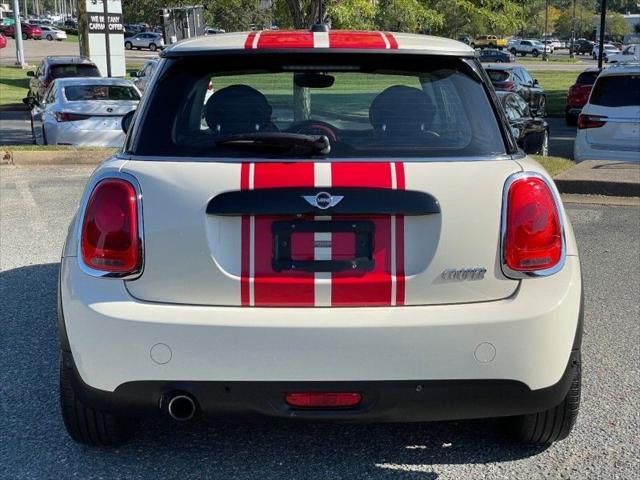 used 2018 MINI Hardtop car, priced at $17,495