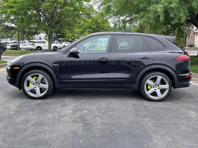 used 2016 Porsche Cayenne E-Hybrid car, priced at $27,995