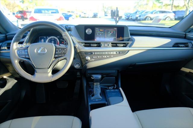 used 2021 Lexus ES 250 car, priced at $31,495