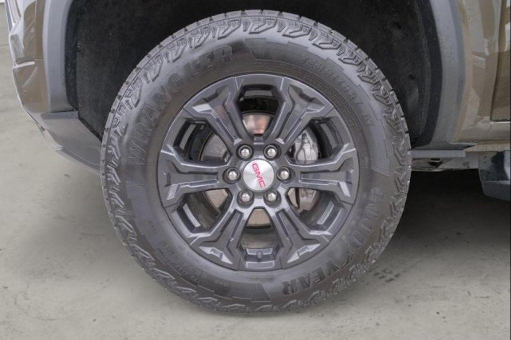 used 2023 GMC Canyon car, priced at $39,995