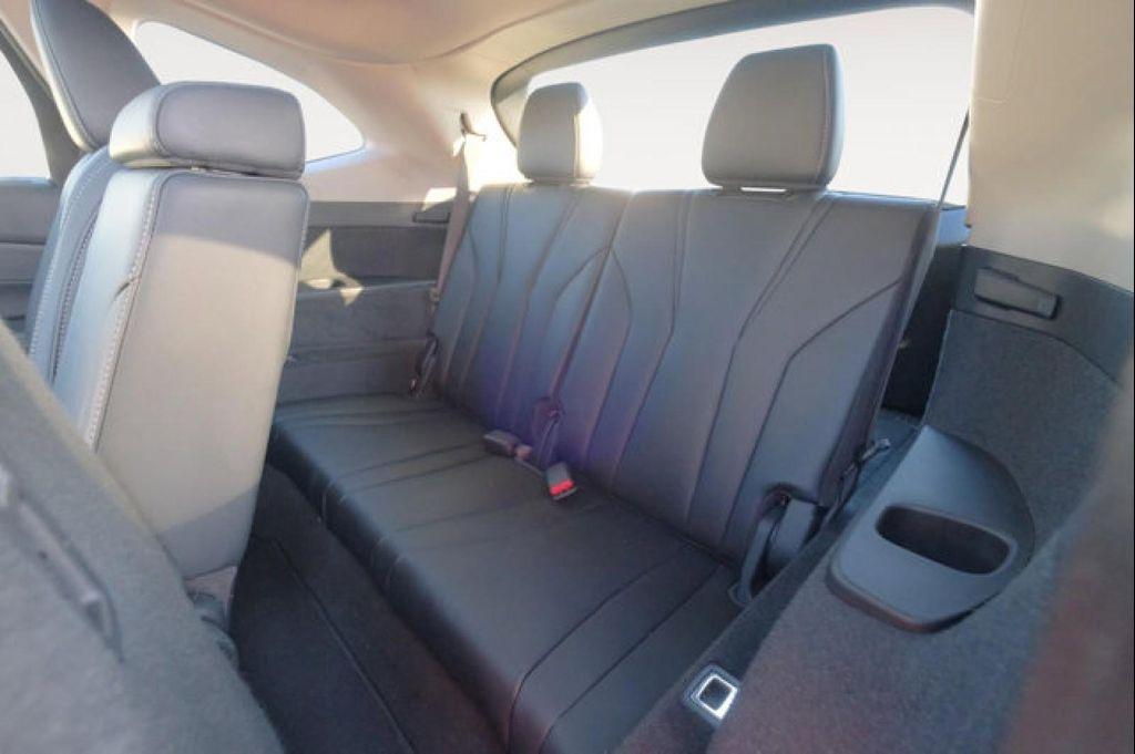 used 2022 Acura MDX car, priced at $42,995