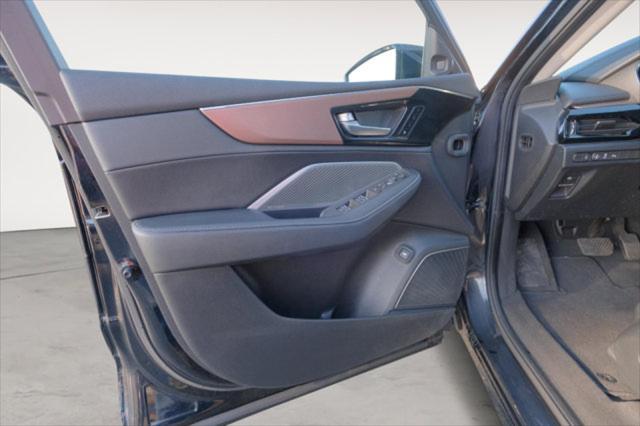 used 2022 Acura MDX car, priced at $43,995