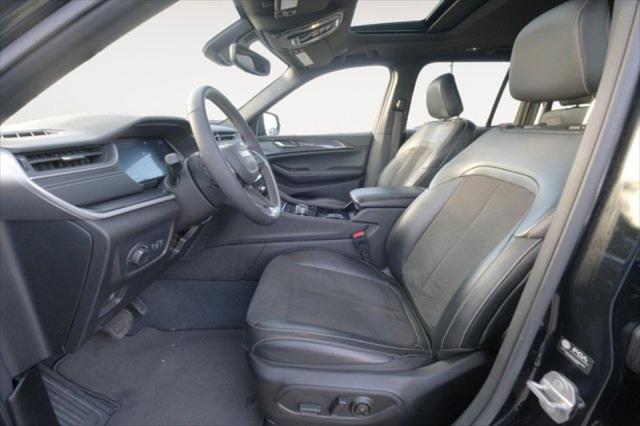 used 2023 Jeep Grand Cherokee car, priced at $37,995