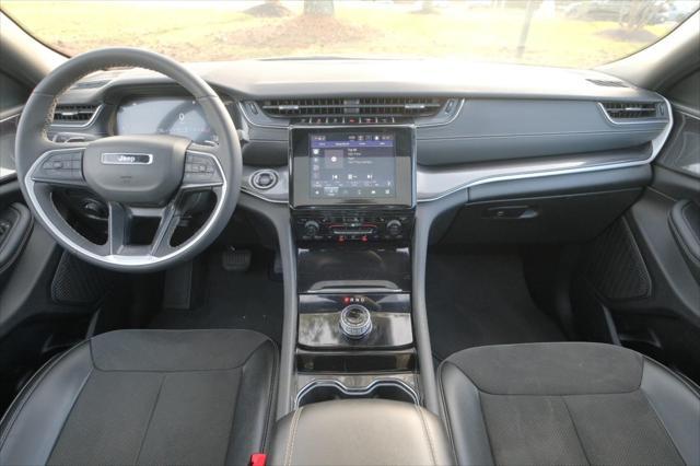 used 2023 Jeep Grand Cherokee car, priced at $37,495