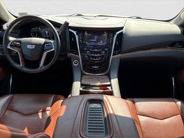 used 2020 Cadillac Escalade car, priced at $52,995