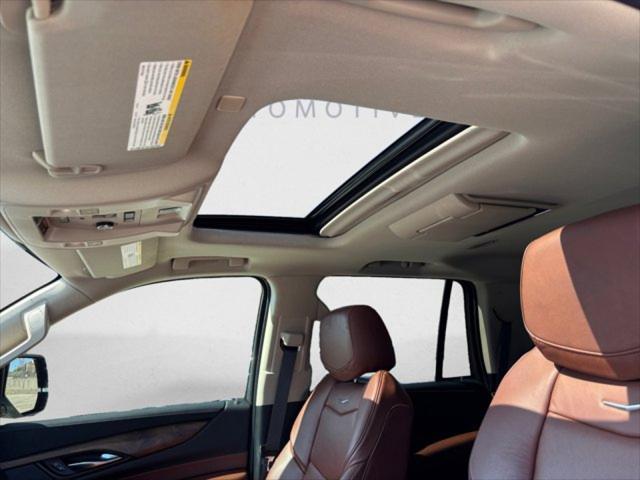 used 2020 Cadillac Escalade car, priced at $54,995