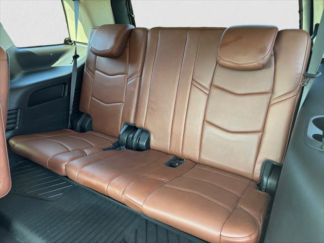 used 2020 Cadillac Escalade car, priced at $54,995