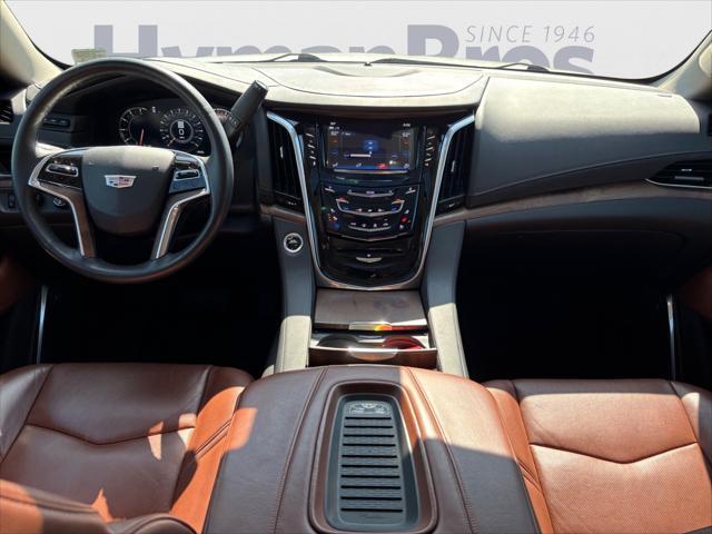 used 2020 Cadillac Escalade car, priced at $54,995