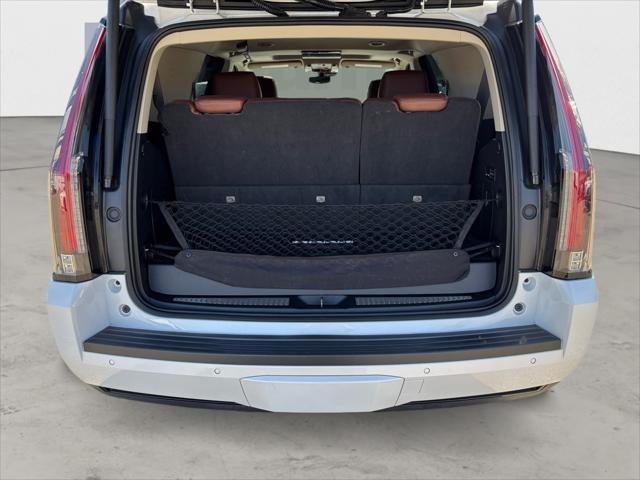 used 2020 Cadillac Escalade car, priced at $54,995