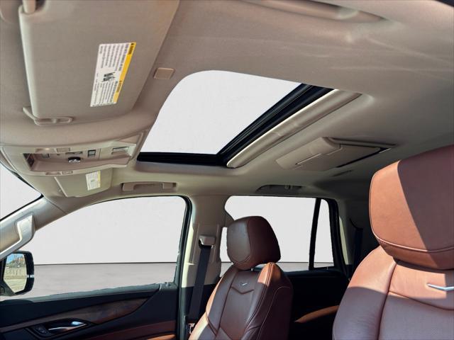 used 2020 Cadillac Escalade car, priced at $52,995