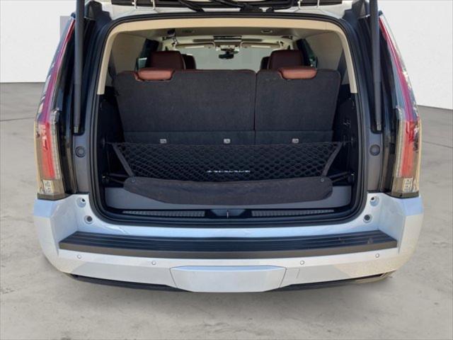 used 2020 Cadillac Escalade car, priced at $54,995