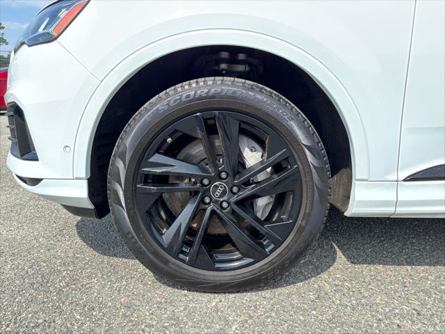 used 2022 Audi Q7 car, priced at $41,995