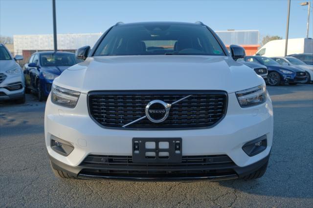 used 2022 Volvo XC40 car, priced at $34,995