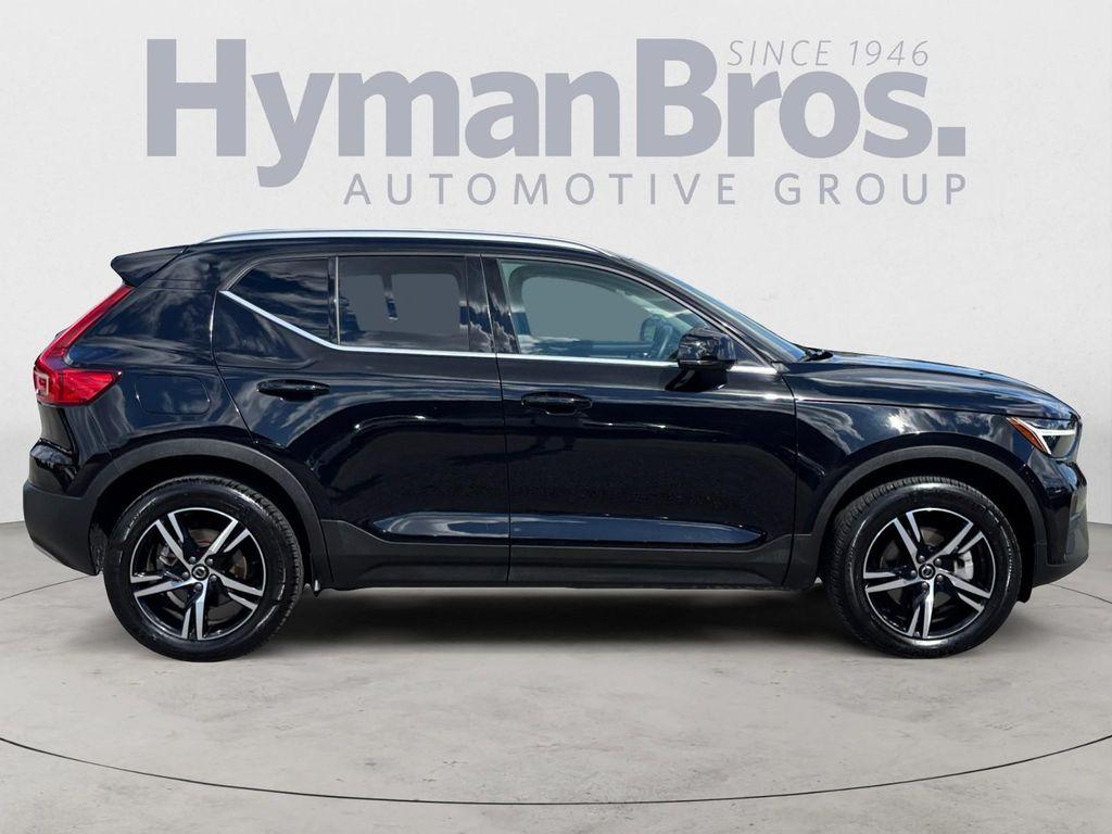 used 2025 Volvo XC40 car, priced at $30,995