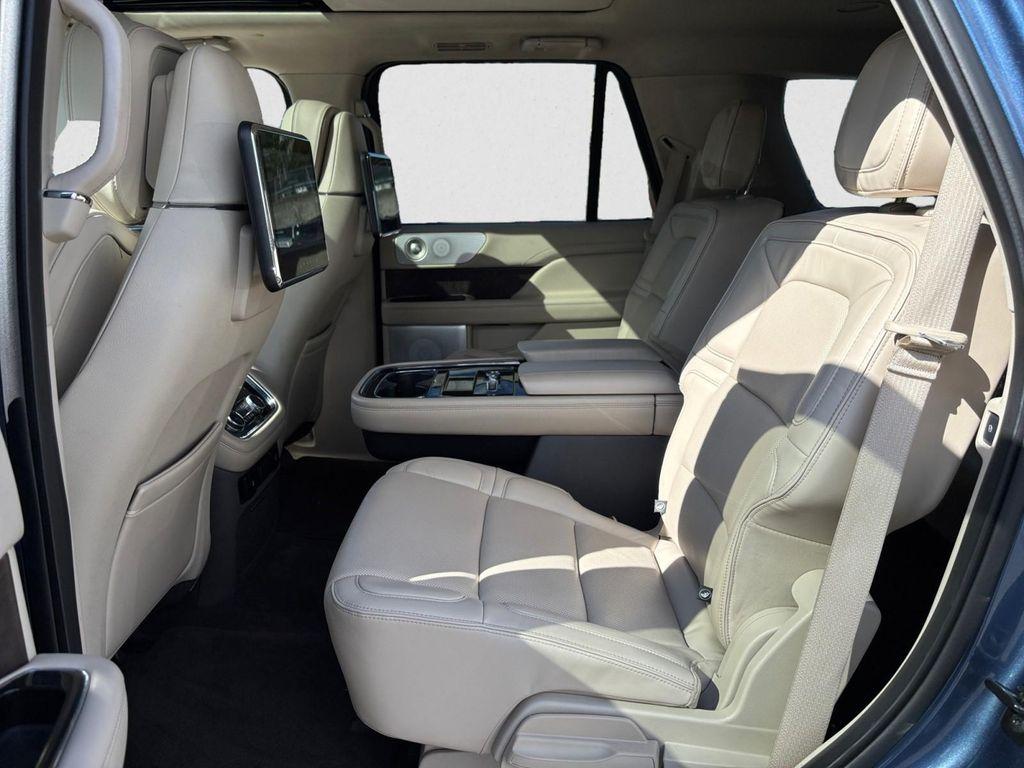 used 2019 Lincoln Navigator car, priced at $41,995
