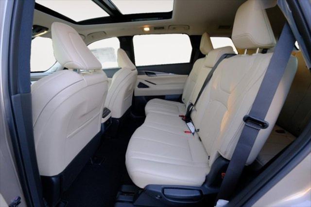 new 2025 INFINITI QX60 car, priced at $59,580