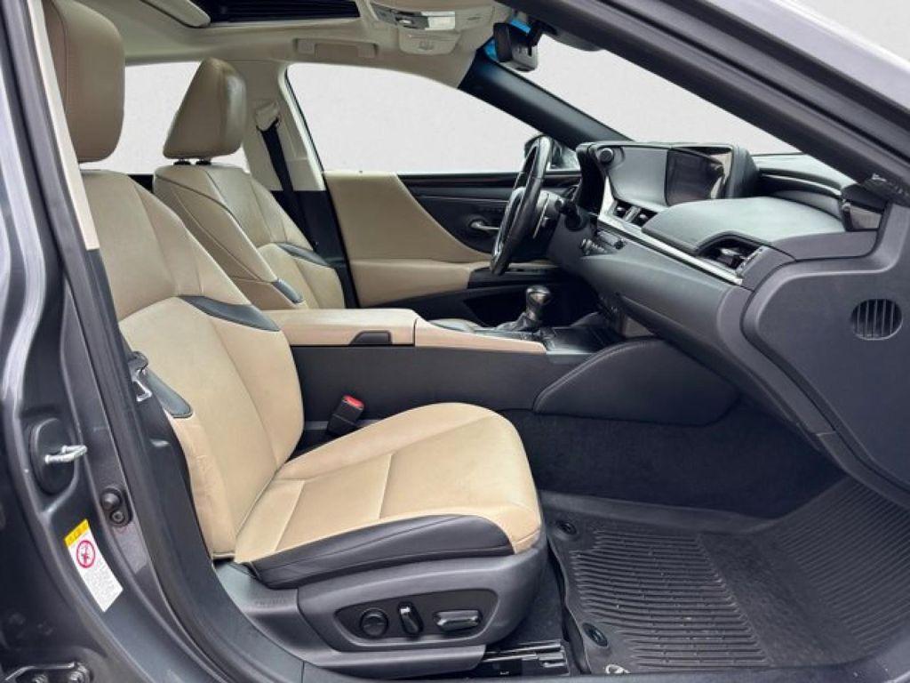 used 2019 Lexus ES 350 car, priced at $30,995