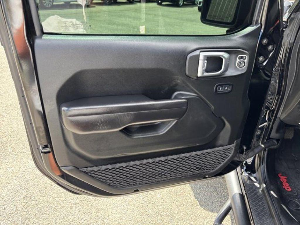 used 2021 Jeep Gladiator car, priced at $33,995