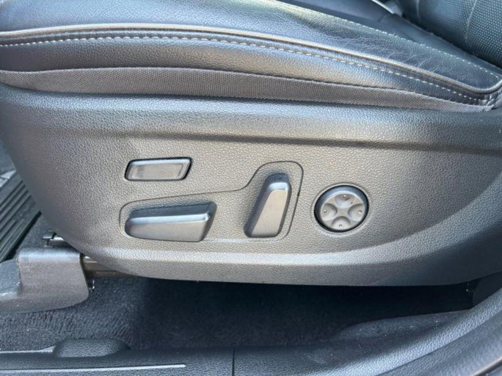 used 2023 Hyundai Santa Fe car, priced at $30,995