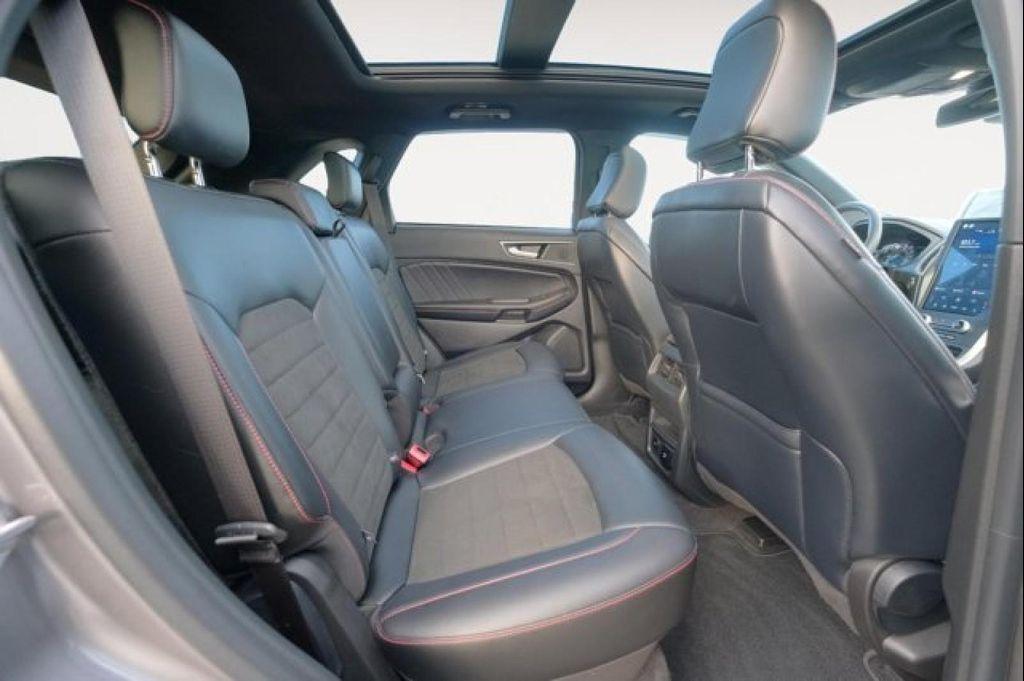 used 2023 Ford Edge car, priced at $32,500