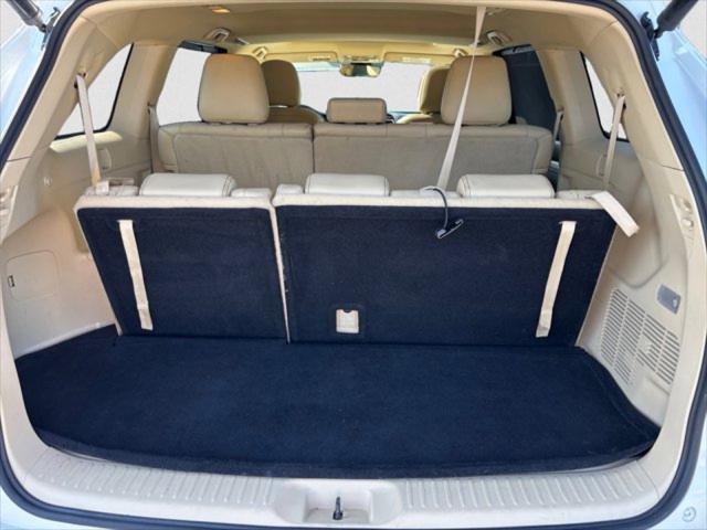 used 2018 Toyota Highlander car, priced at $26,995