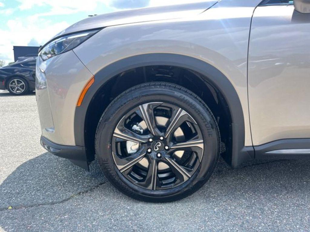 new 2026 INFINITI QX60 car, priced at $70,390