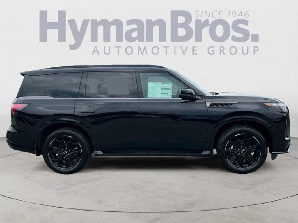 new 2026 INFINITI QX80 car, priced at $106,320
