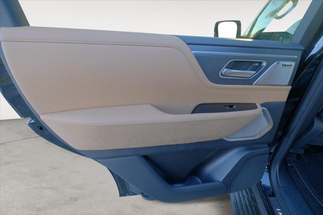 new 2025 INFINITI QX80 car, priced at $101,531