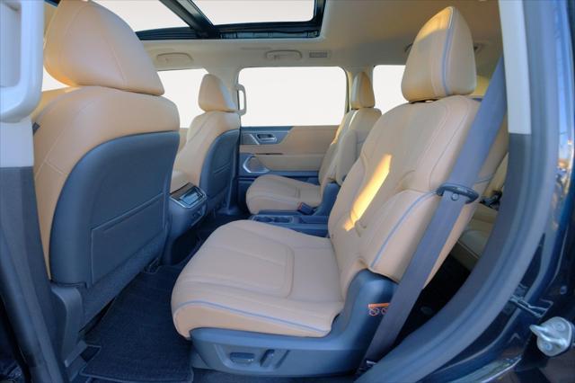 new 2025 INFINITI QX80 car, priced at $101,531